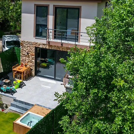 Villa Villa Green Lake *